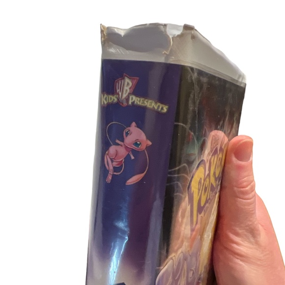 Vintage 2000 Pokemon The First Movie Mewtwo vs Mew VHS Tape Canadian Home Video - Picture 6 of 9